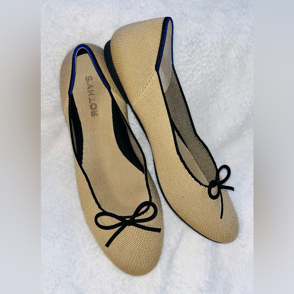 Rothy's Ballet Flats Beige and Black sz 10